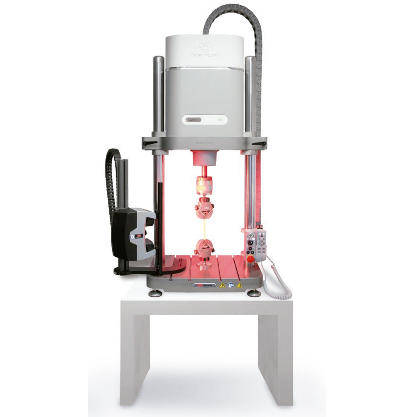 Servicio a Instrumento de ensayo dinámico ElectroPuls E3000