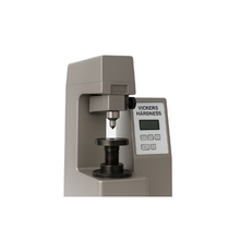 Servicio a Medidor de Dureza Vickers